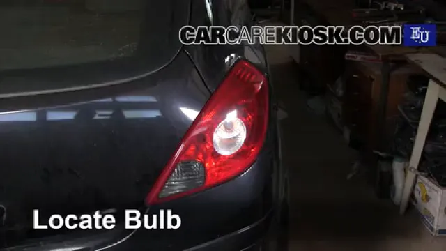 2008 Opel Corsa D 1.2L 4 Cyl. Éclairage Feux de position arrière (remplacer ampoule)